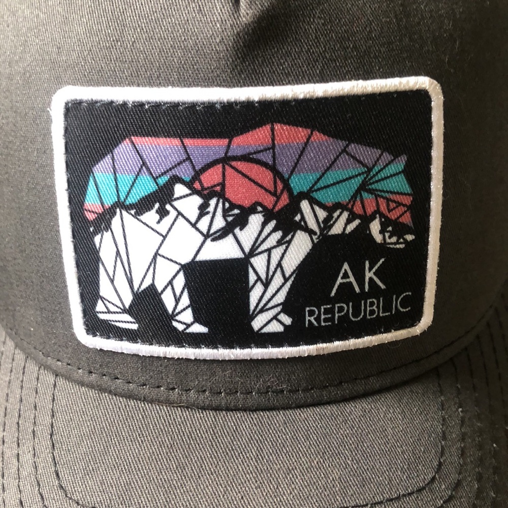 Trucker hats - Picture 2 of 8
